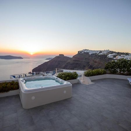 Sunset View Villa Santorini - With Outdoor Jacuzzi Firostefani Exteriér fotografie