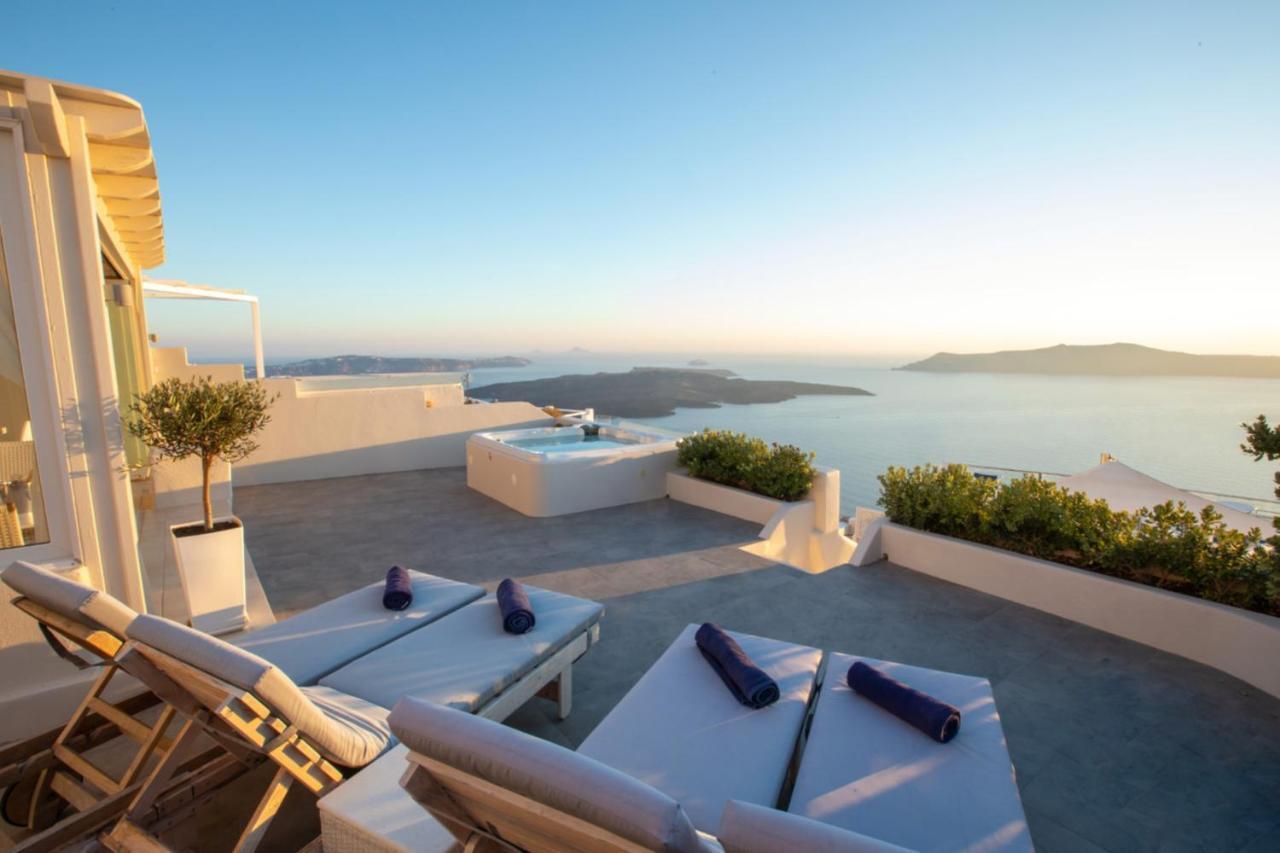 Sunset View Villa Santorini - With Outdoor Jacuzzi Firostefani Exteriér fotografie