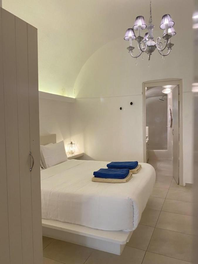 Sunset View Villa Santorini - With Outdoor Jacuzzi Firostefani Exteriér fotografie
